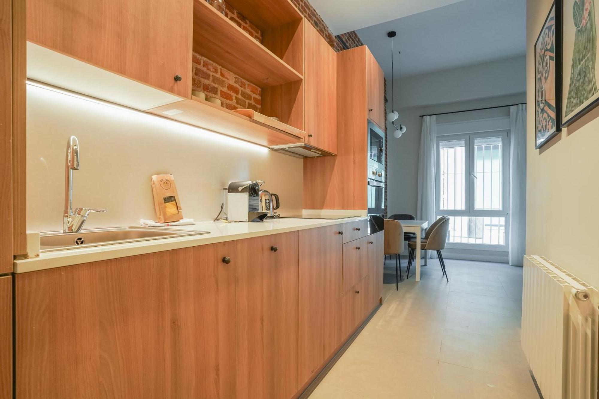 Modern Apartment-2Bedrooms 1Bath-Cuatro Caminos Madrid Exterior foto